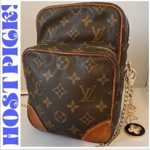 Louis Vuitton Vintage Amazone GM Crossbody Bag